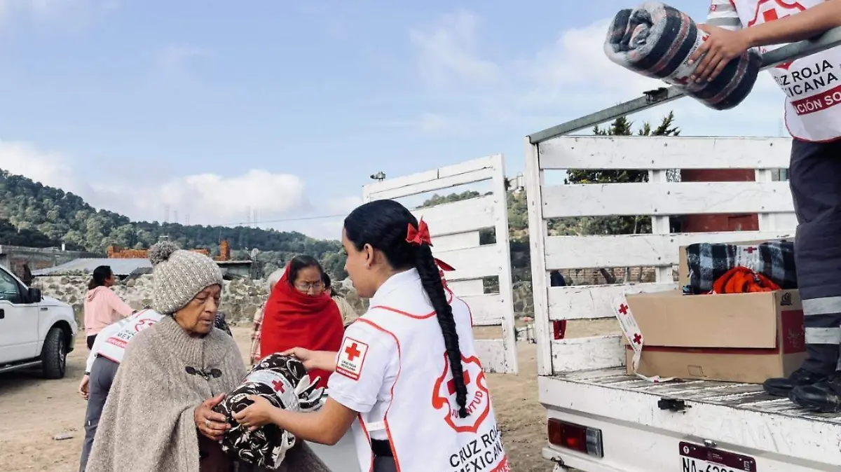 Trabajos comunitario en la Cruz Roja